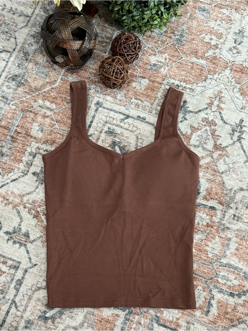 Sleeveless Ribbed Square-Neck Tank Top - Brown